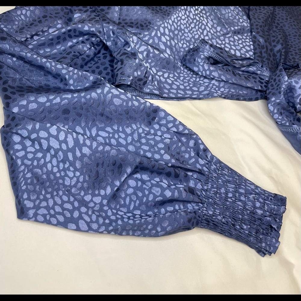 SHEIN Blue Satin Tie-Front Long Sleeve Blouse - Picture 5 of 7